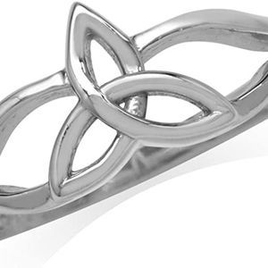 Silvershake White Gold Plated 925 Sterling Silver Triquetra Celtic Knot Ring